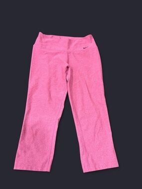 Nike Bright Pink Women’s Crop Athletic Leggings